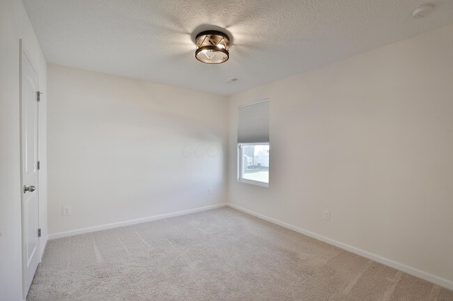 Building Photo - 12009 Landon Dr