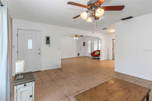 Building Photo - 1533 Bonair St