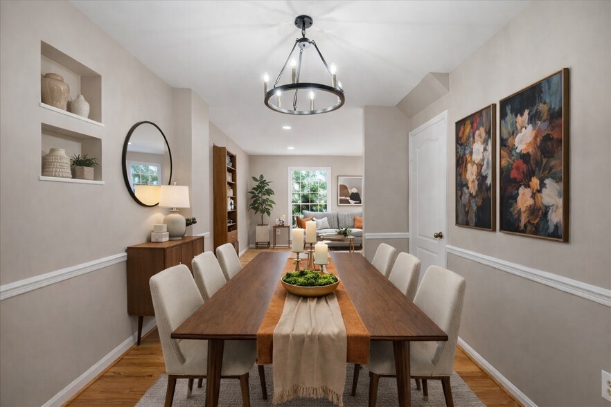 Building Photo - 1501 Chatham Colony Ct