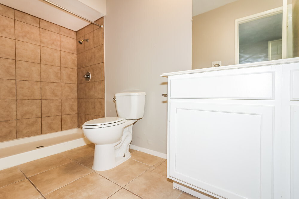 Building Photo - 15614 Mendocino Dr