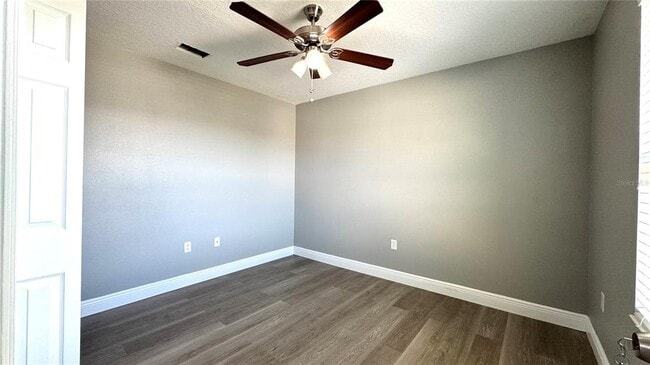 Building Photo - 4718 Blue Diamond St