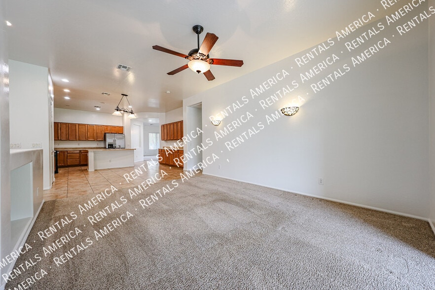 Building Photo - 6274 S View Ln