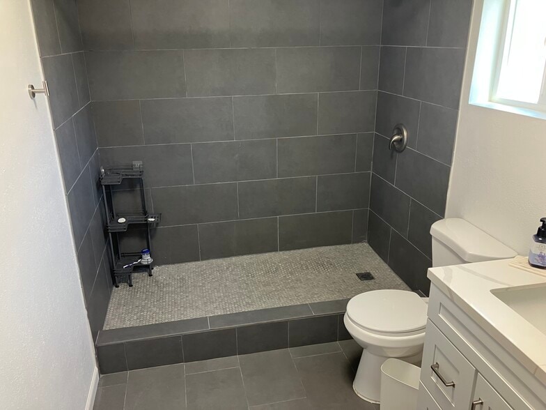Bathroom 2 - 14024 Premiere Ave