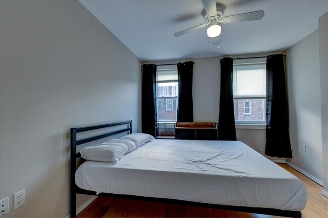 Building Photo - 1435 Covington St