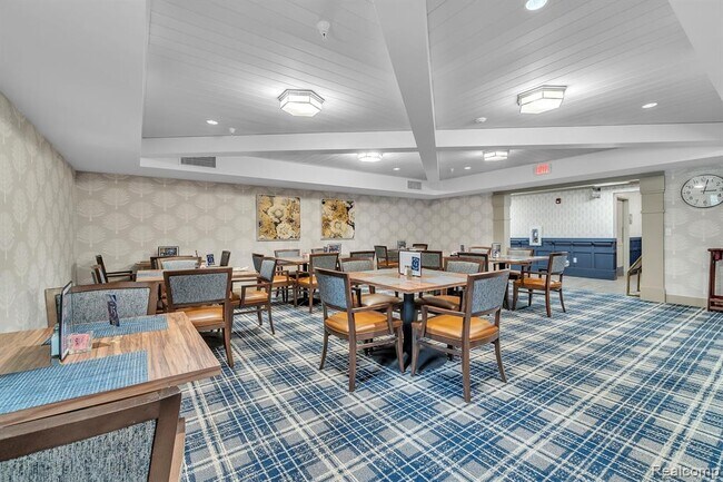 Building Photo - 1957 S Telegraph Rd