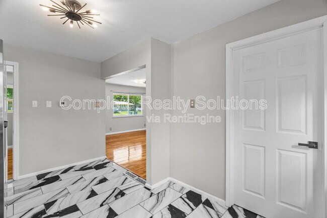 Building Photo - 10320 Durness Dr