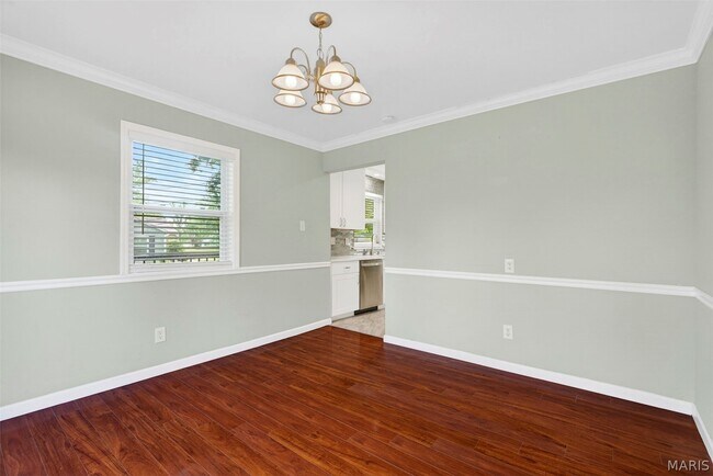 Building Photo - 112 Robin Hill Ln