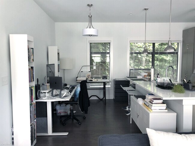 Building Photo - 1 br, 1 bath Condo - Moda Reynoldstown