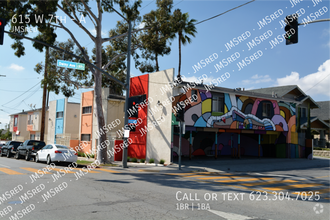 Building Photo - ***615 W 7th Street- A- Parking included