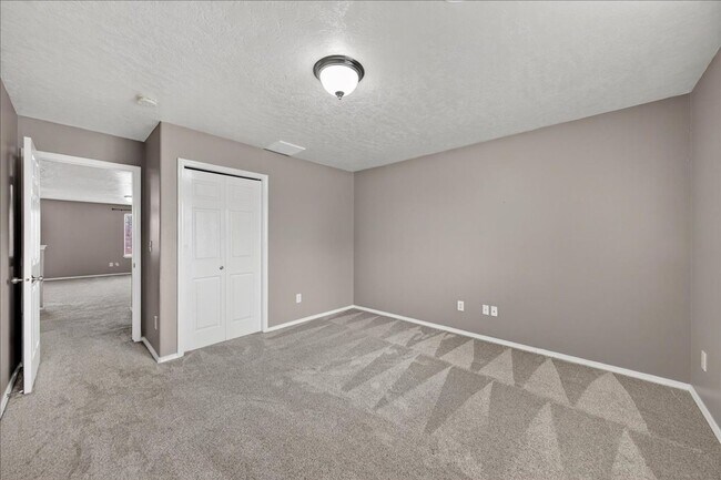 Building Photo - Beautiful NW Meridian Home with Privacy and Community Amenities