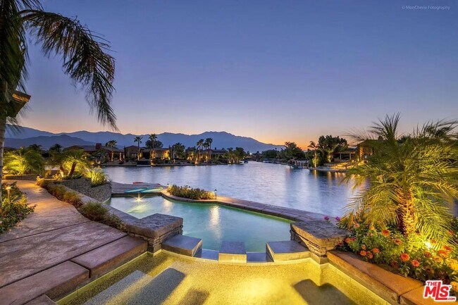 Building Photo - 14 Via Santa Velera