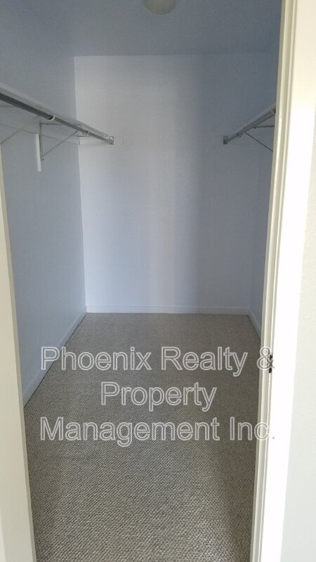 Building Photo - 33 S Boulder Cir