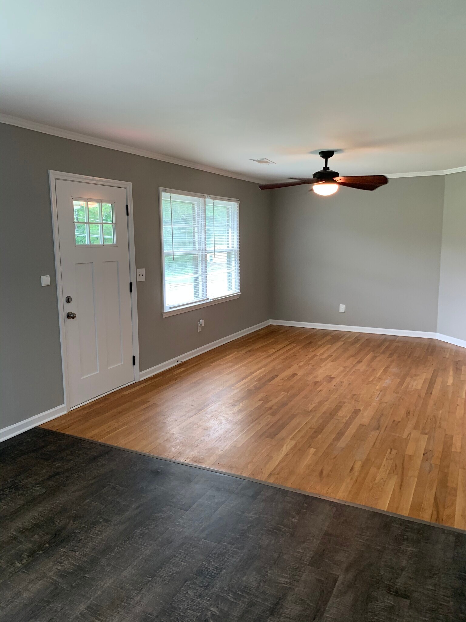 Building Photo - 137 Baker St