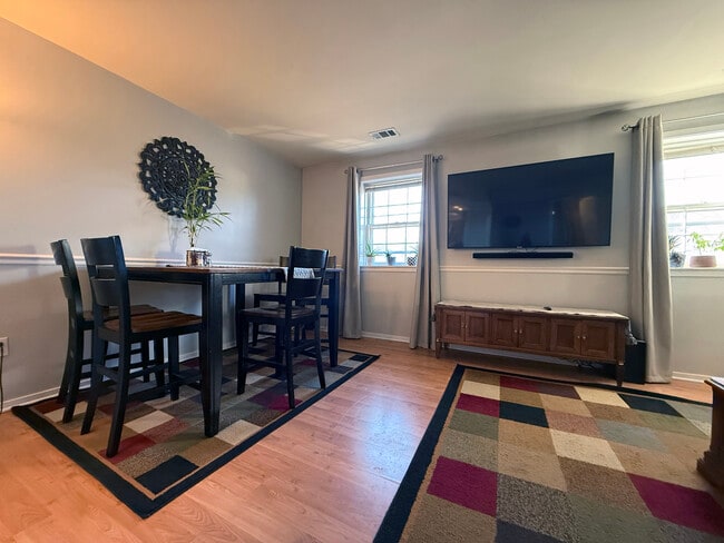 Building Photo - 5740 Yellowrose Ct