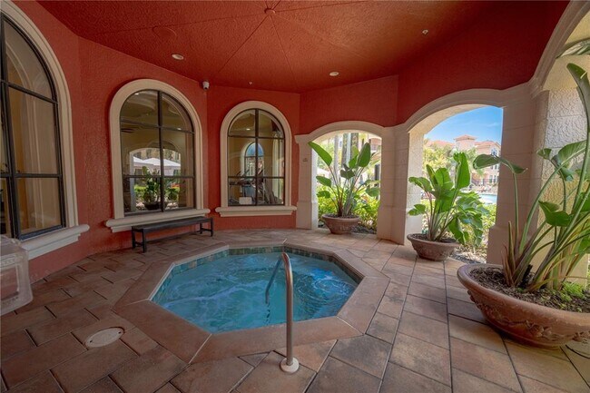 Building Photo - 2715 Via Capri