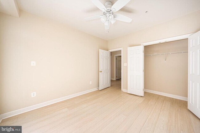 Building Photo - 3687 Spring Hollow Ln