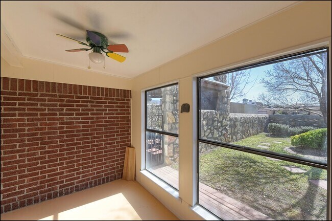 Building Photo - 6622 Dawn Dr
