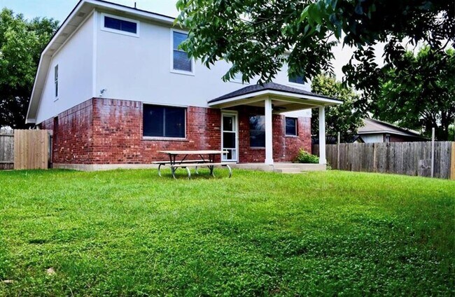 Building Photo - 14208 Sumatra Ln