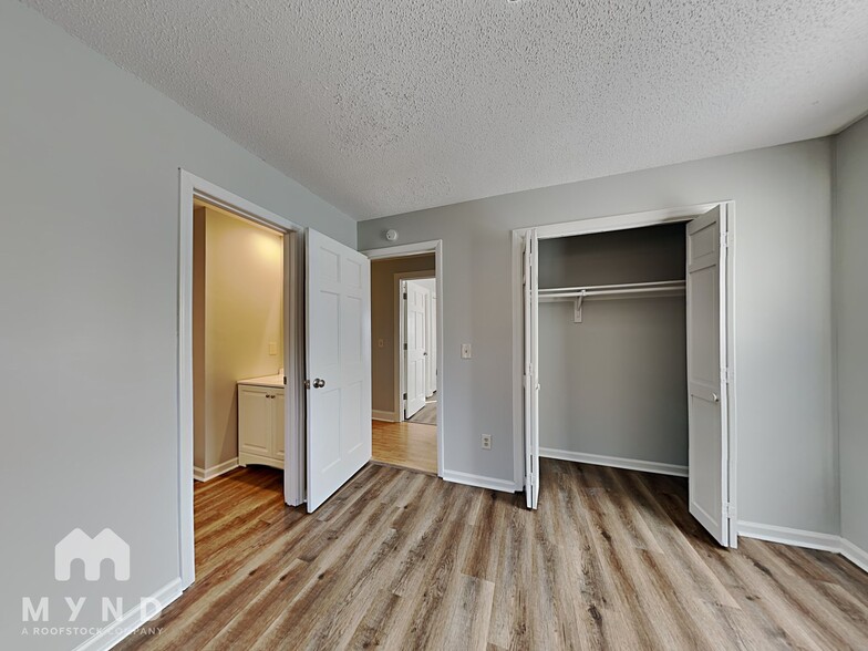 Building Photo - 3409 Barlon Ct