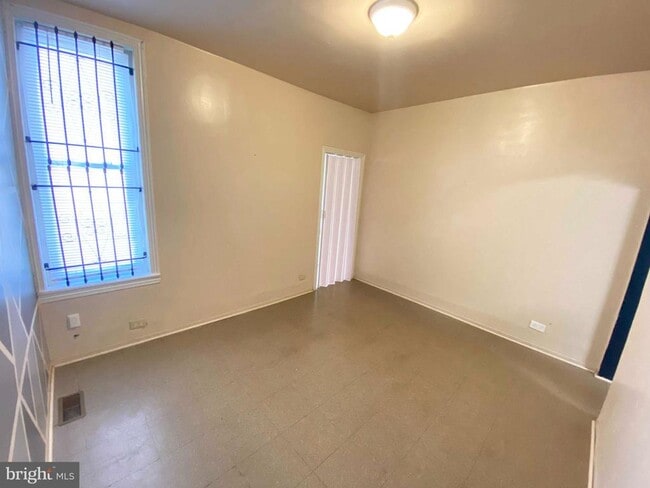 Building Photo - 2848 N Lee St