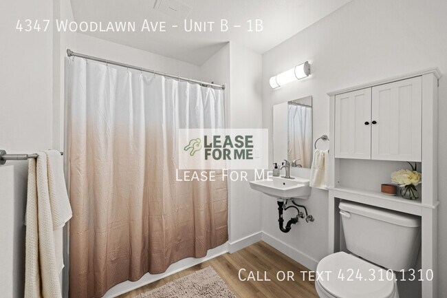 Building Photo - 4347 Woodlawn Ave