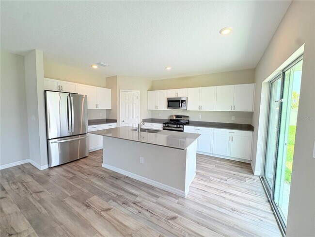 Building Photo - 12982 Pasture Wds Pl