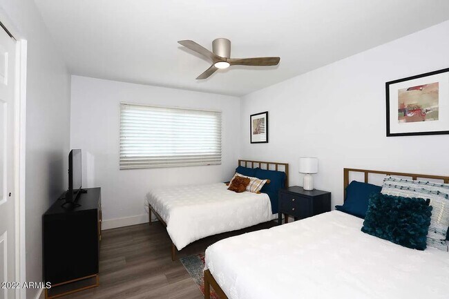 Building Photo - 8237 E Orange Blossom Ln