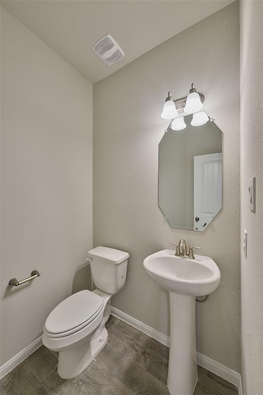 Building Photo - 11330 Alcott Dr
