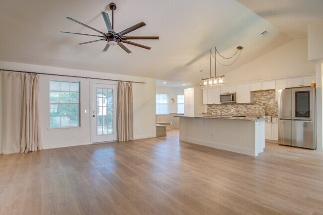 Building Photo - West Pensacola 3BR, 2BA Brick Home Near NAS Pensacola with Screened Porch, Spacious Kitchen & Ope...