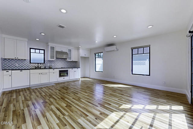 Building Photo - 1845 Las Lunas St