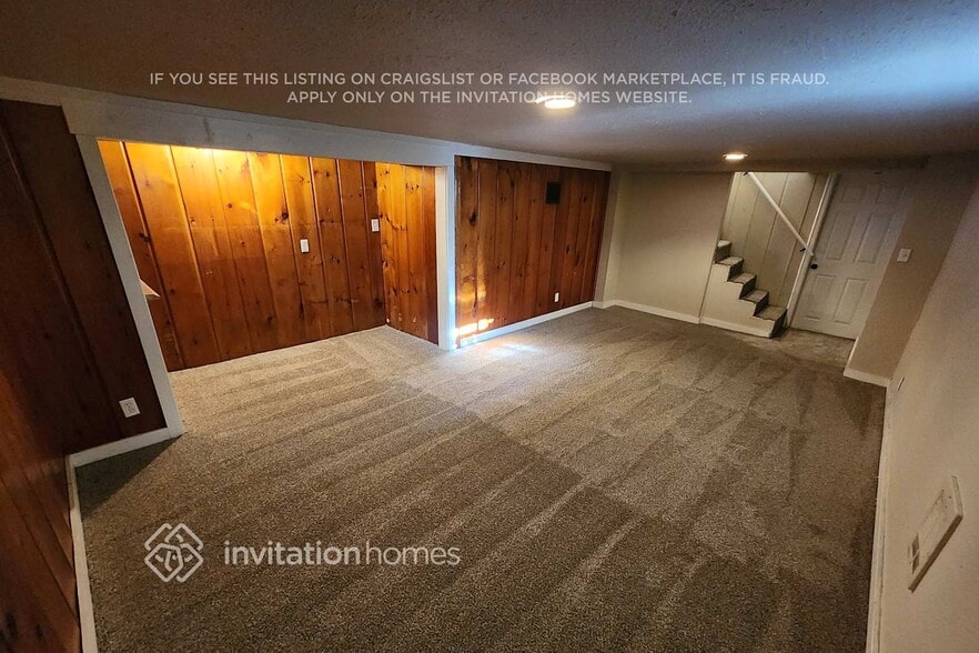 Building Photo - 1307 N Proctor St