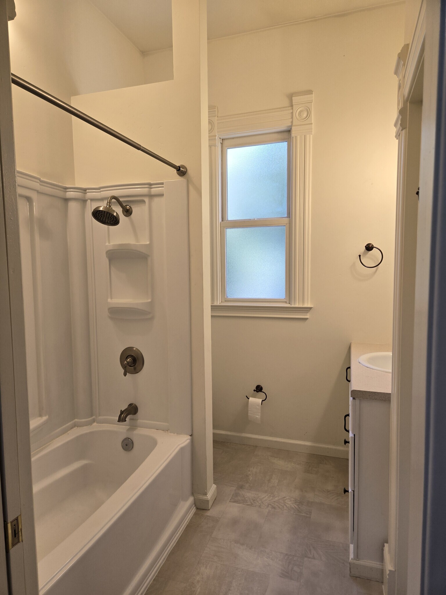 Bathroom - 2623 H St