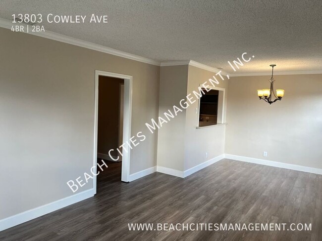 Building Photo - 13803 Cowley Ave