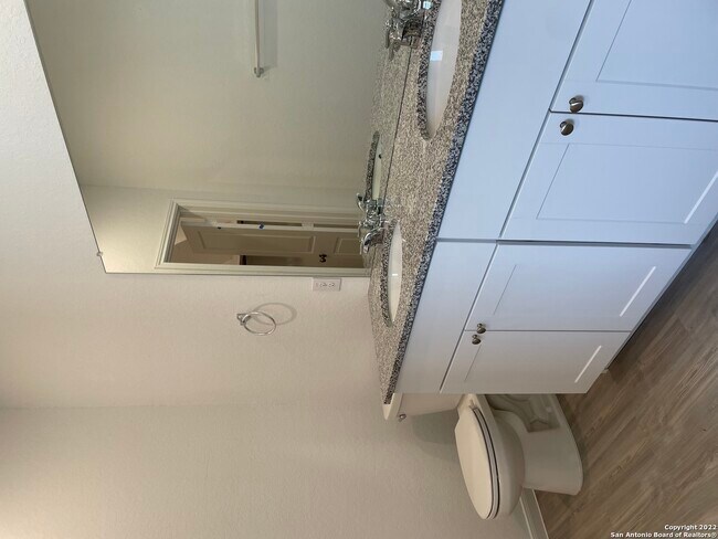 Building Photo - 435 Butterfly Bush Ct