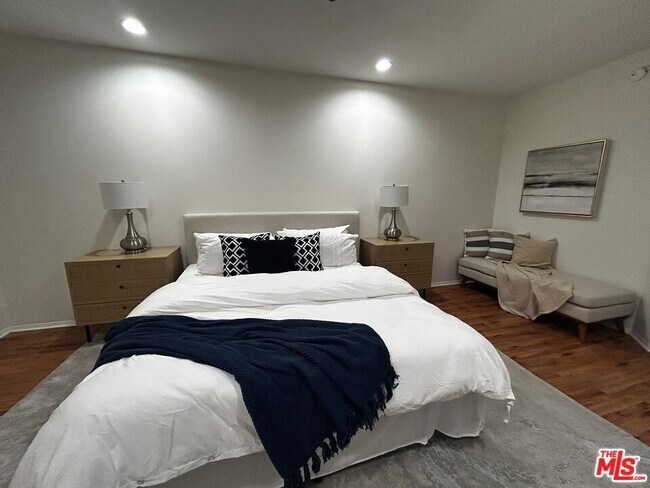 Building Photo - 3460 S Centinela Ave