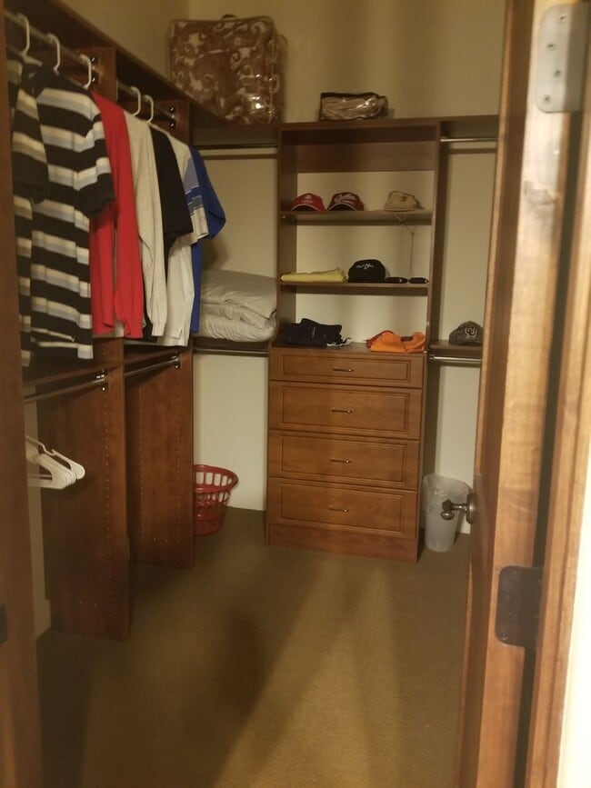 Building Photo - Winter Furnished Rental