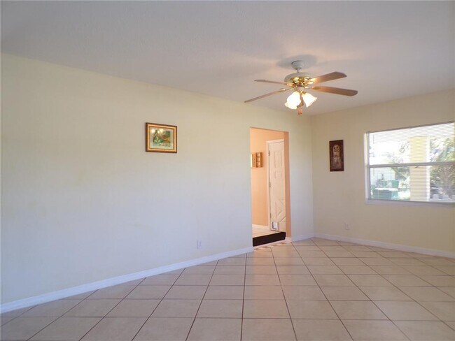 Building Photo - 25059 Harbor View Rd