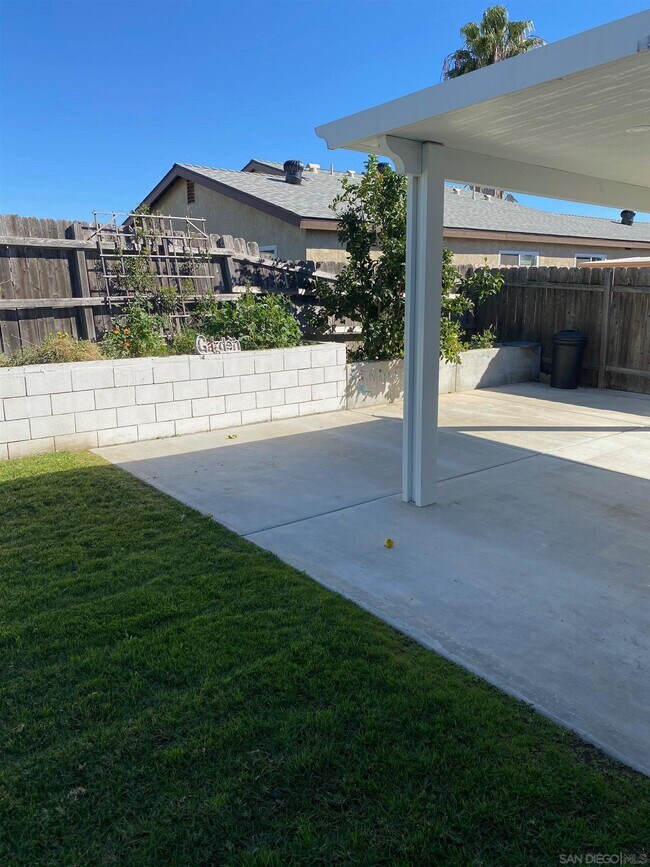 Building Photo - 11217 Adriatic Pl