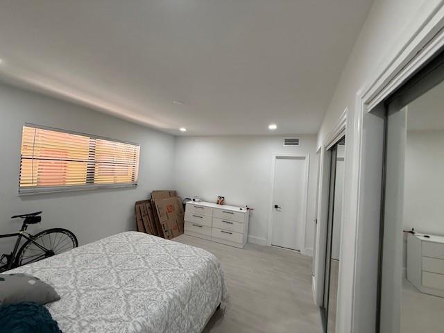 Building Photo - 3522 NE 166th St