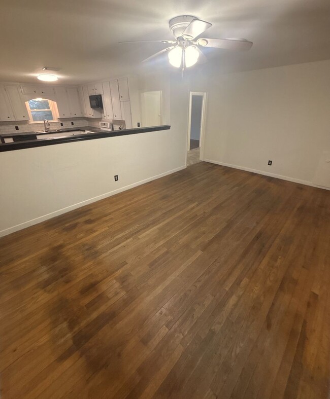 Building Photo - *For Rent Steps From UT Tyler*