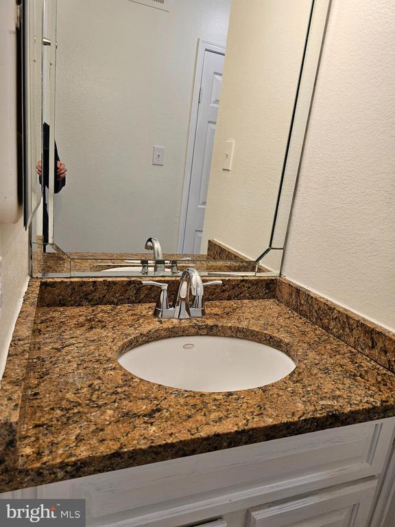 Building Photo - 3315 Wyndham Cir
