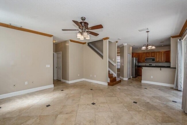 Building Photo - 5315 NW 126th Dr