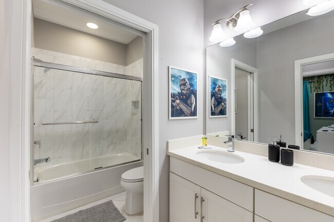 Building Photo - 506 Captiva Dr