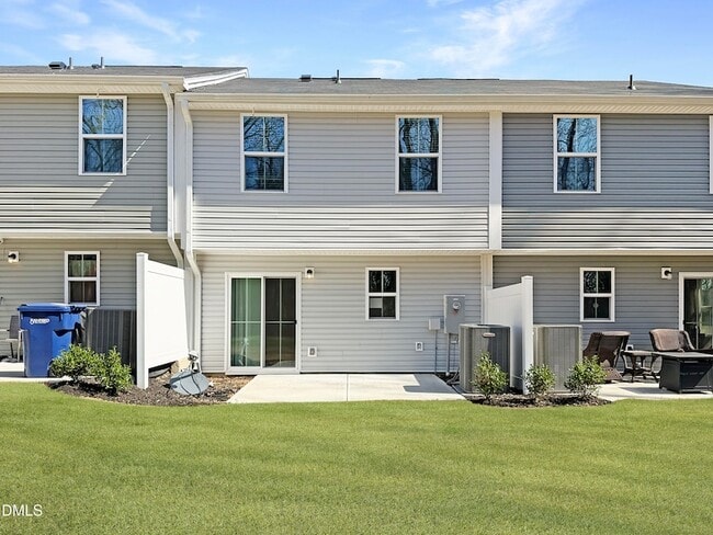 Building Photo - 150 Elyse Overlook Lp