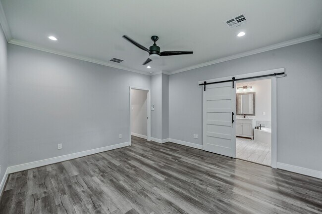 Building Photo - 11315 Alcott Dr