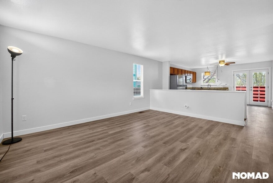 Building Photo - 5082 E 112th Pl