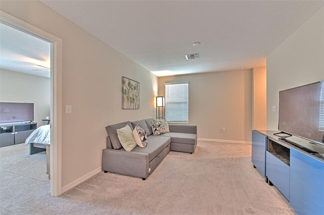 Building Photo - 10210 White Linen Ave