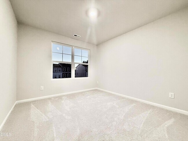 Building Photo - 470 Carolina Spgs Blvd