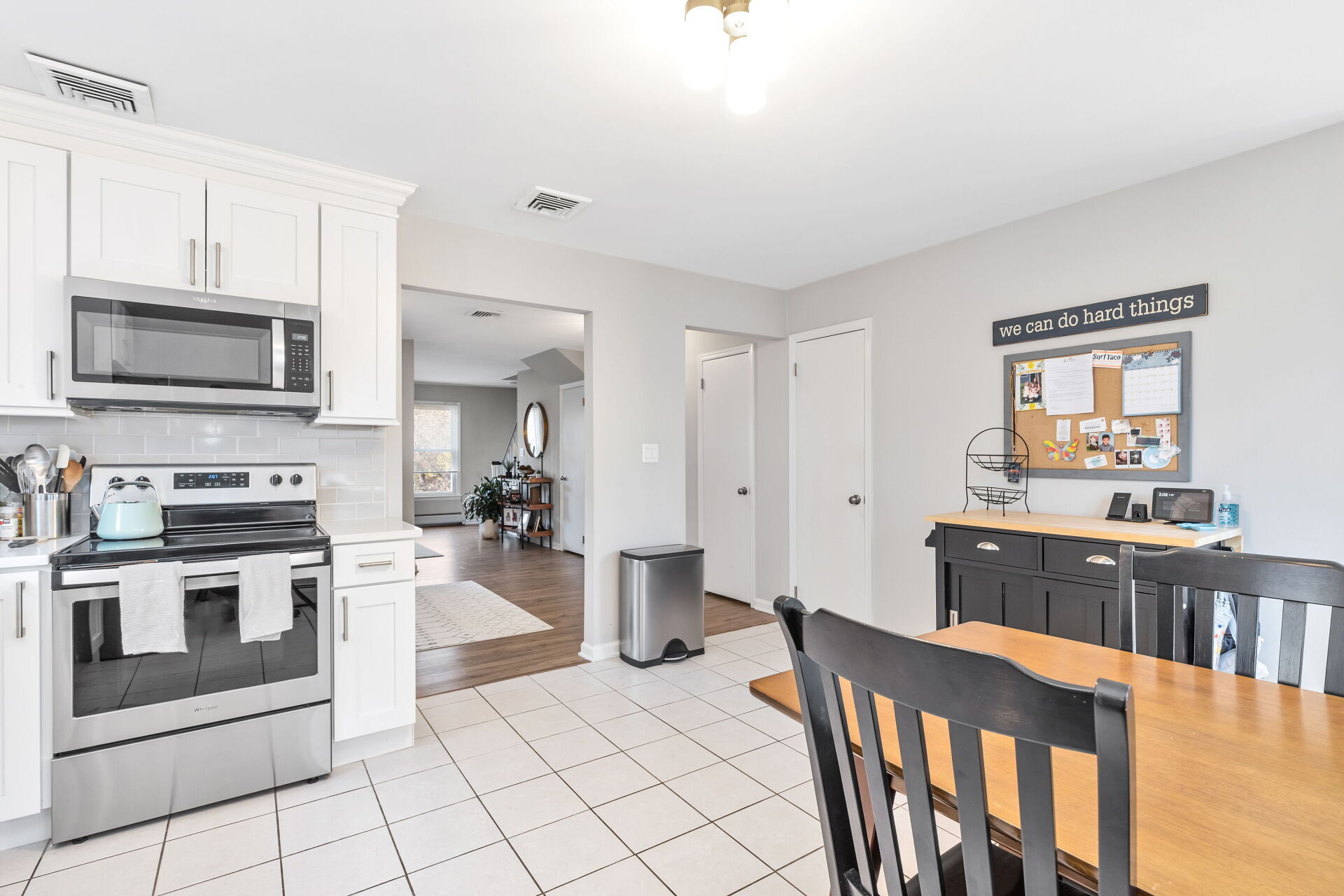 Eat in Kitchen 2 - 216 Holly Street