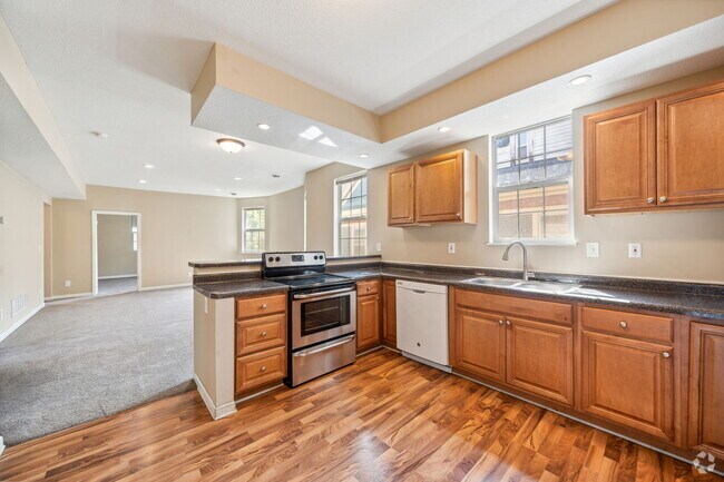 Building Photo - 3212 Pillsbury Ave S